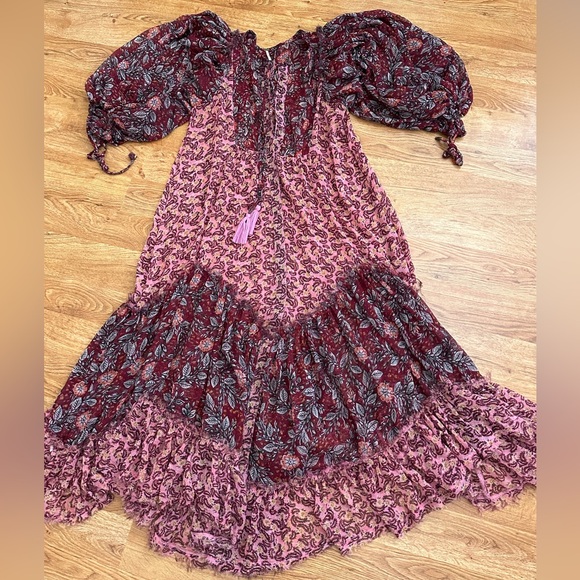 Free People Dresses & Skirts - FREE PEOPLE Flowy Chiffon Maxi Dress Size S